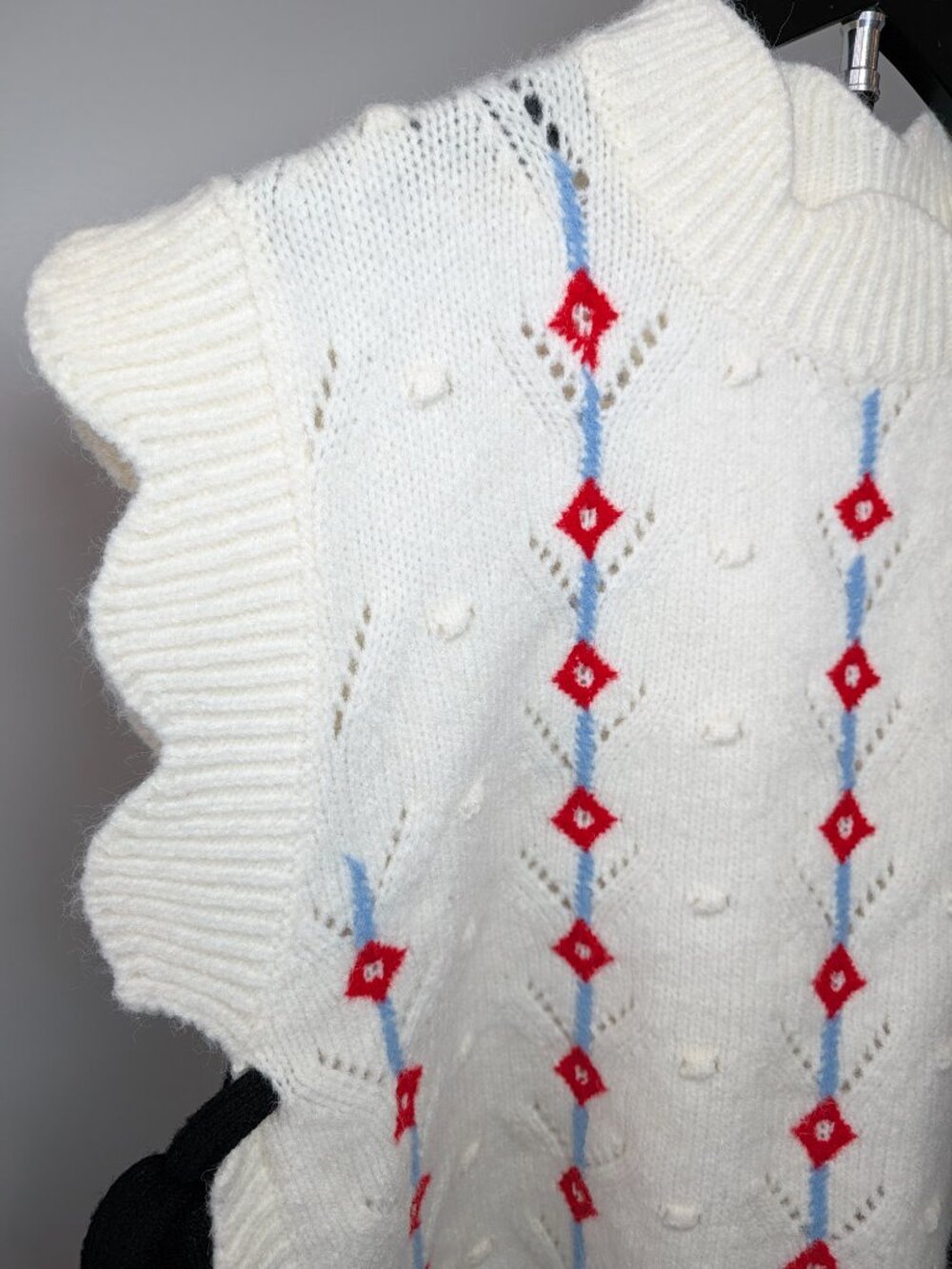 Mable Women's Size S Omari Scalloped Side Tie Diamond Knit Vest Cream Academia - Picture 2 of 9